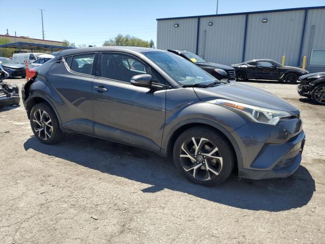 NMTKHMBX1JR007569 - 2018 TOYOTA C-HR XLE GRAY photo 4