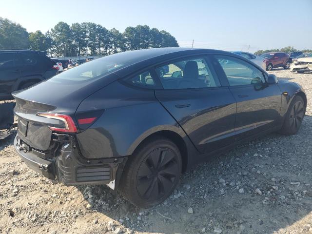 5YJ3E1EA7SF009580 - 2025 TESLA MODEL 3 CHARCOAL photo 3