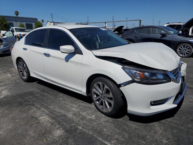 1HGCR2F58DA020306 - 2013 HONDA ACCORD SPORT 白色 照片 4