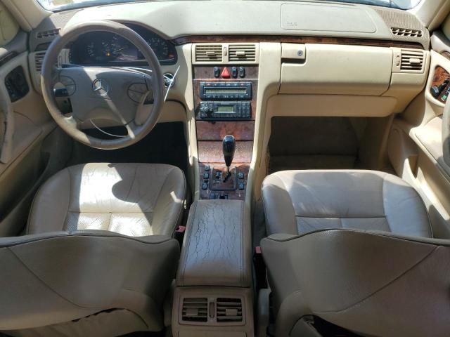 WDBJF65J61B246885 - 2001 MERCEDES-BENZ E 320 TAN photo 8
