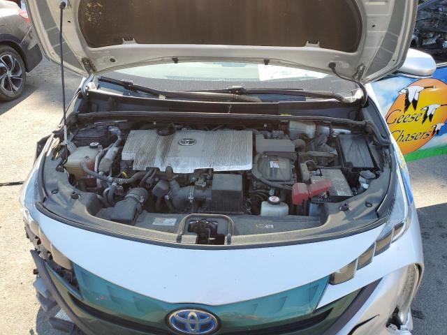 JTDKARFP5H3059246 - 2017 TOYOTA PRIUS PRIM 银色 照片 11