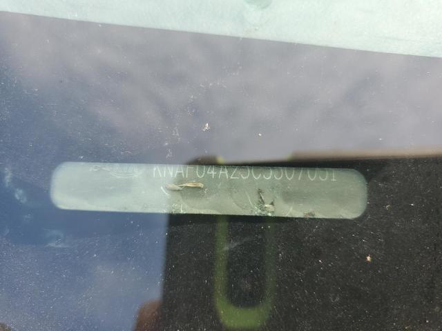 KNAFU4A25C5507051 - 2012 KIA FORTE EX BLACK photo 12