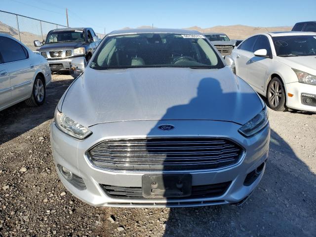 3FA6P0LUXDR148642 - 2013 FORD FUSION SE HYBRID SILVER photo 5