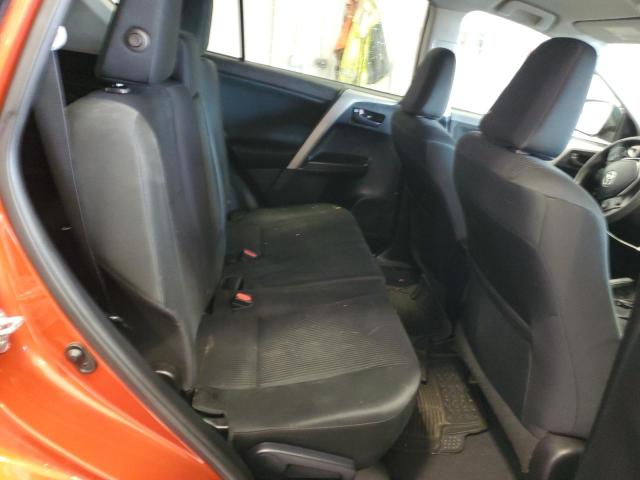 2T3BFREV5GW500676 - 2016 TOYOTA RAV4 LE ORANGE photo 11