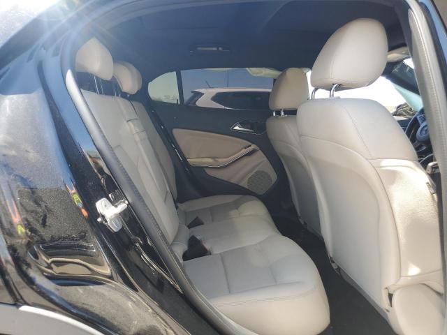 WDCTG4EB5HJ293520 - 2017 MERCEDES-BENZ GLA 250 BLACK photo 11