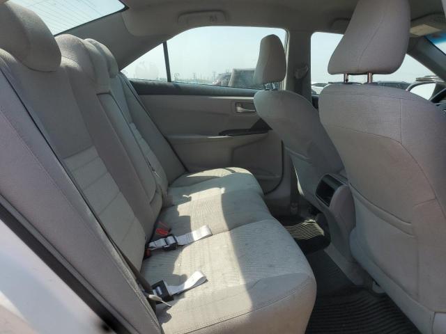 4T1BF1FK0HU725040 - 2017 TOYOTA CAMRY LE WHITE photo 10