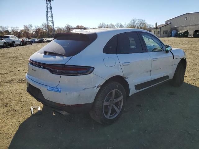 WP1AA2A55KLB08959 - 2019 PORSCHE MACAN WHITE photo 4