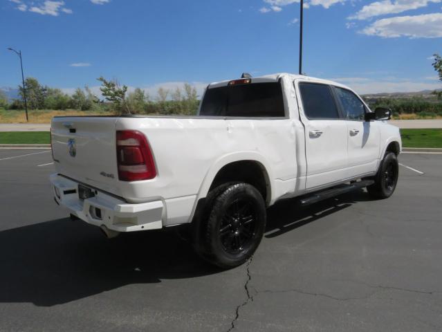 1C6SRFRT7KN853961 - 2019 RAM 1500 LARAMIE WHITE photo 3