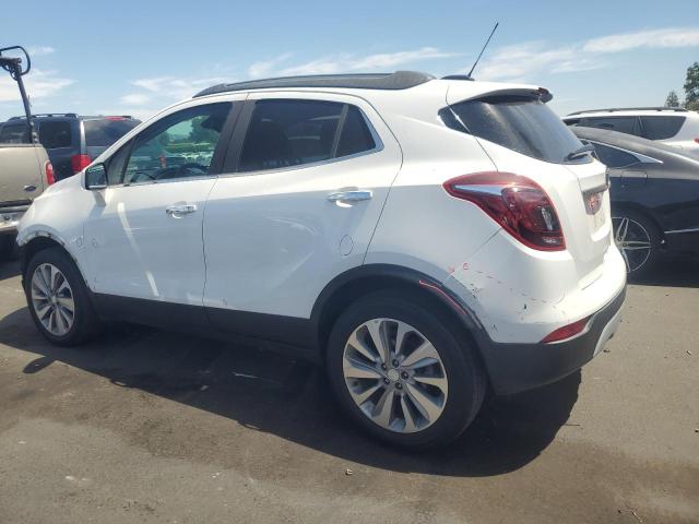 KL4CJASB0LB318945 - 2020 BUICK ENCORE PREFERRED WHITE photo 2