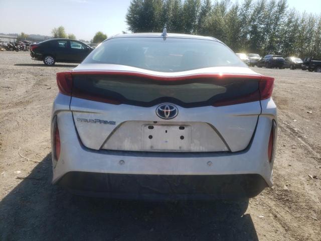 JTDKARFP3J3071630 - 2018 TOYOTA PRIUS PRIM 银色 照片 6