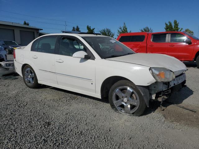 1G1ZU57N67F169160 - 2007 CHEVROLET MALIBU LTZ WHITE photo 4