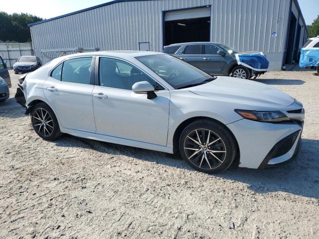 4T1S11AK0PU167727 - 2023 TOYOTA CAMRY SE NIGHT SHADE WHITE photo 4