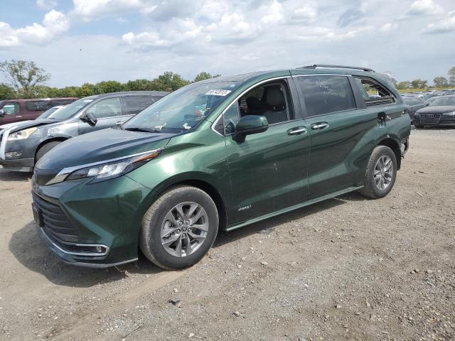 2021 TOYOTA SIENNA XLE, 