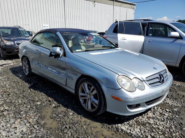 WDBTK56F98T098938 - 2008 MERCEDES-BENZ CLK 350 BLUE photo 4