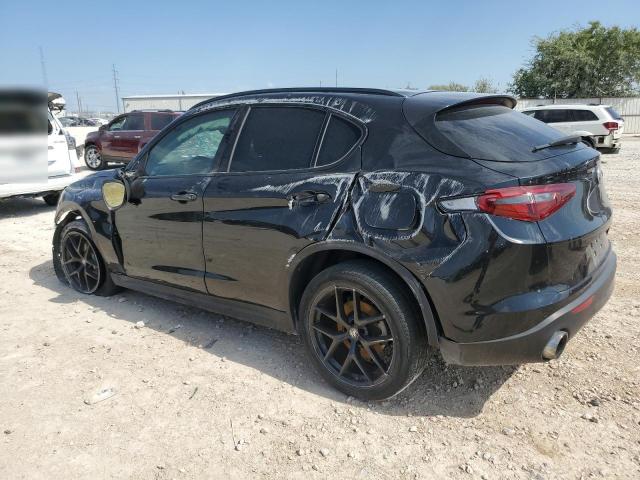 ZASPAJAN3M7D12023 - 2021 ALFA ROMEO STELVIO SPORT Schwarz Foto 2
