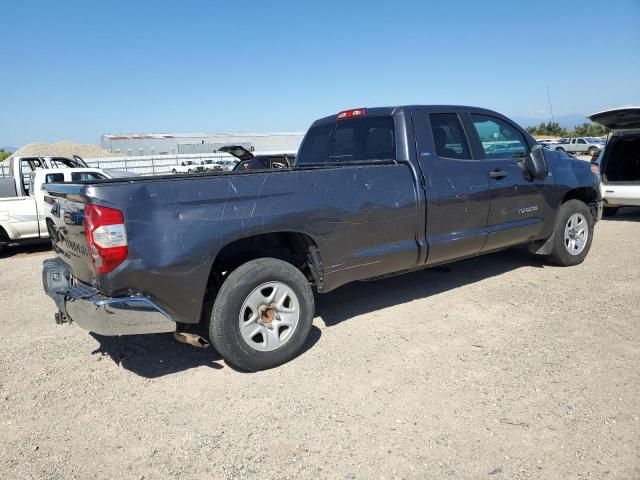 5TFCY5F15HX020735 - 2017 TOYOTA TUNDRA DOUBLE CAB SR/SR5 GRAY photo 3