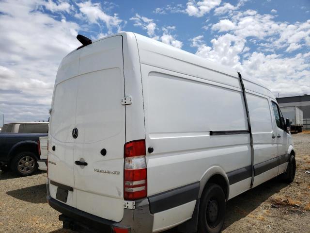 WD3PE8CC0FP112425 - 2015 MERCEDES-BENZ SPRINTER 2500 WHITE photo 3