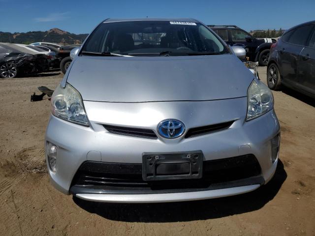 JTDKN3DU7F1876477 - 2015 TOYOTA PRIUS 银色 照片 5
