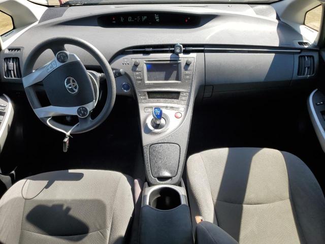 JTDKN3DU7F1876477 - 2015 TOYOTA PRIUS 银色 照片 8