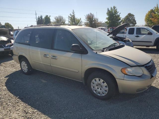 2A4GP44R76R684113 - 2006 CHRYSLER TOWN & COU LX BEIGE photo 4