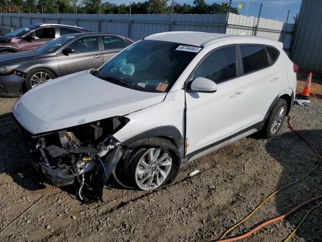 KM8J33A45JU665593 - 2018 HYUNDAI TUCSON SEL WHITE photo 1