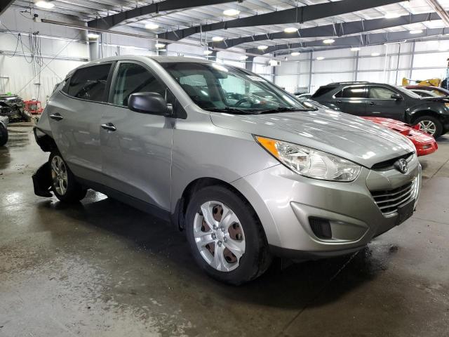 KM8JT3ABXDU563063 - 2013 HYUNDAI TUCSON GL GRAY photo 4