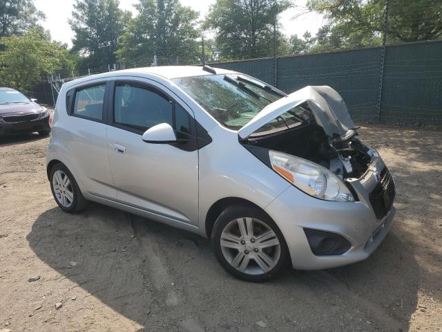 KL8CD6S96FC760661 - 2015 CHEVROLET SPARK 1LT Gümüş foto 4