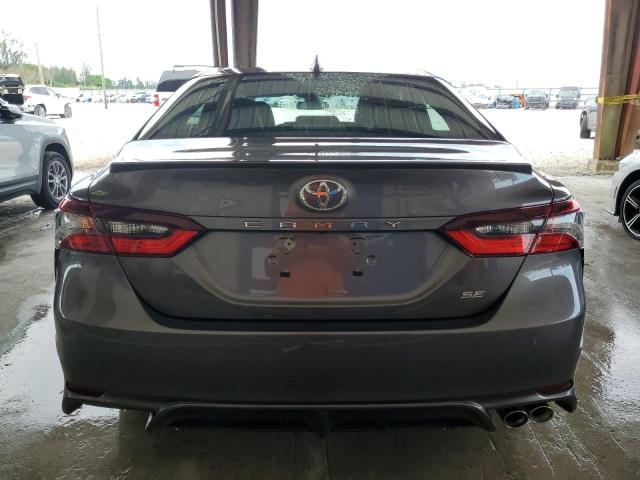 4T1G11AK0RU899364 - 2024 TOYOTA CAMRY SE NIGHT SHADE GRAY photo 6