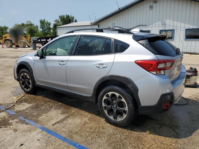 JF2GTAPC6M8275022 - 2021 SUBARU CROSSTREK PREMIUM 银色 照片 2