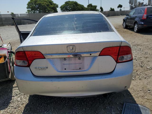 19XFA16509E033973 - 2009 HONDA CIVIC LX SILVER photo 6