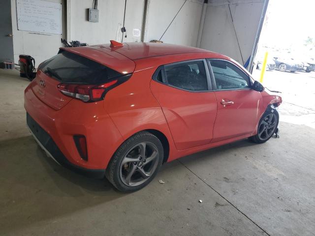 KMHTG6AF7KU016699 - 2019 HYUNDAI VELOSTER BASE Оранжевый фото 3