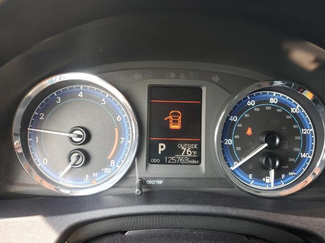 2T1BURHE9JC012933 - 2018 TOYOTA COROLLA L Күміс фото 9