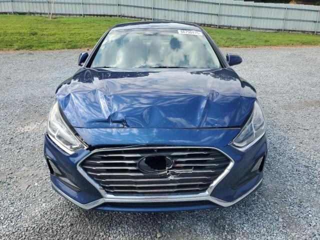 5NPE24AF8KH800075 - 2019 HYUNDAI SONATA SE BLUE photo 5