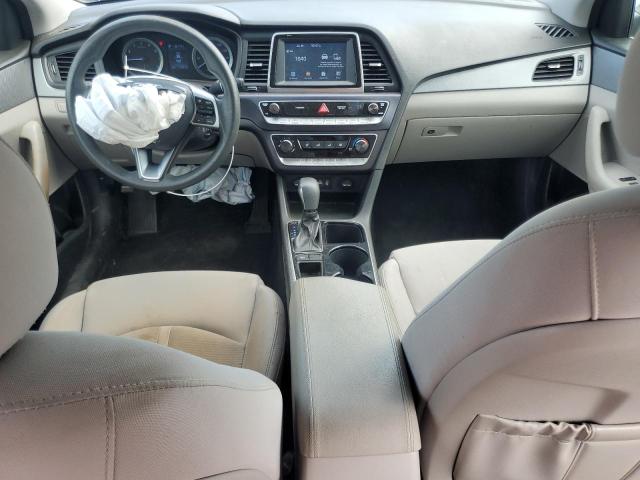 5NPE24AF8KH800075 - 2019 HYUNDAI SONATA SE BLUE photo 8