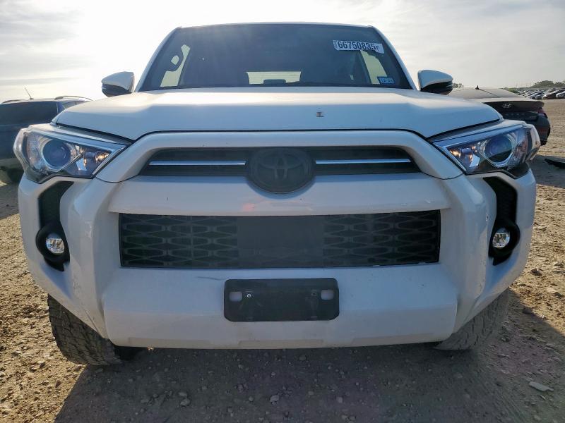 JTENU5JRXN5997759 - 2022 TOYOTA 4RUNNER SR5/SR5 PREMIUM 白色 照片 5