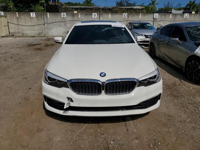 WBAJE5C58JWA97568 - 2018 BMW 540 I WHITE photo 5