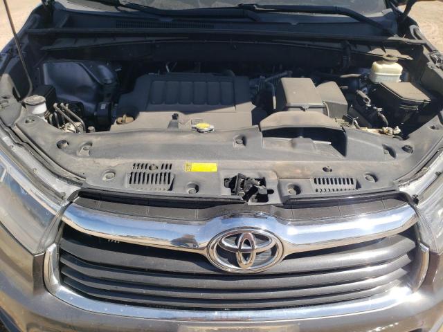 5TDKKRFH4FS075052 - 2015 TOYOTA HIGHLANDER XLE GRAY photo 12