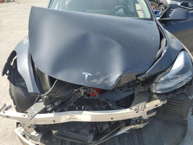 7SAYGDEE4RA244338 - 2024 TESLA MODEL Y 石墨色 照片 11