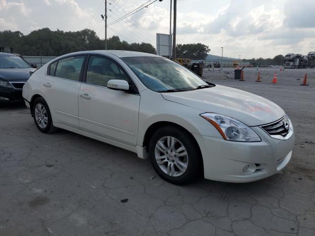 1N4AL2AP8BC134460 - 2011 NISSAN ALTIMA BASE WHITE photo 4