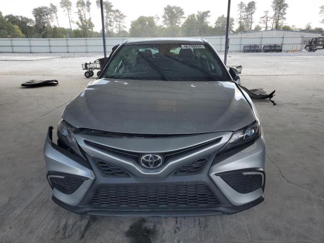 4T1G11AK1PU776265 - 2023 TOYOTA CAMRY SE NIGHT SHADE GRAY photo 5