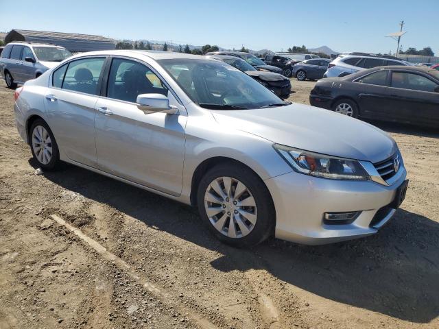 1HGCR2F85DA008883 - 2013 HONDA ACCORD EXL SILVER photo 4