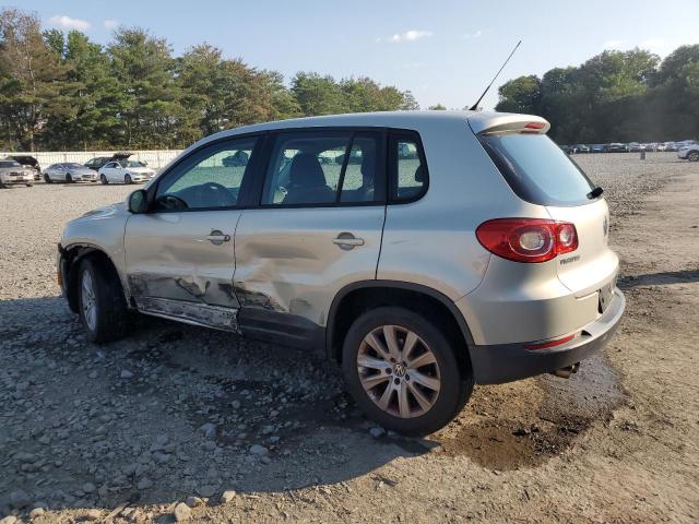 WVGAV75N29W513890 - 2009 VOLKSWAGEN TIGUAN S 银色 照片 2