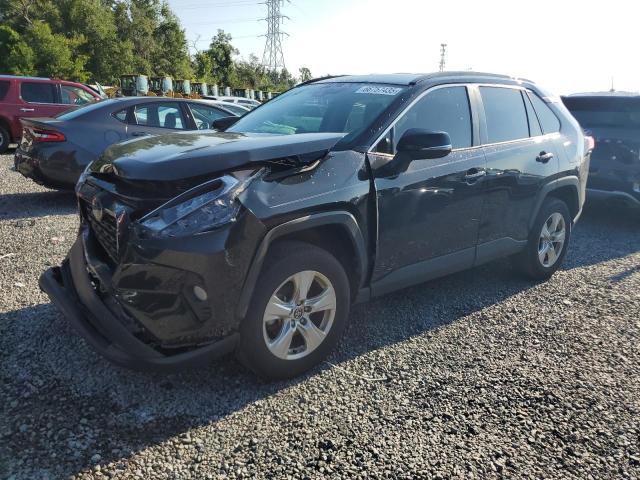 2021 TOYOTA RAV4 XLE, null