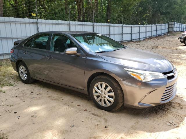 4T1BF1FK5HU335535 - 2017 TOYOTA CAMRY LE GRAY photo 4