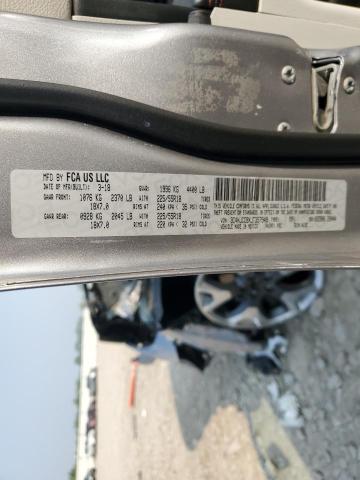 3C4NJCCBXJT357949 - 2018 JEEP COMPASS LIMITED 银色 照片 12