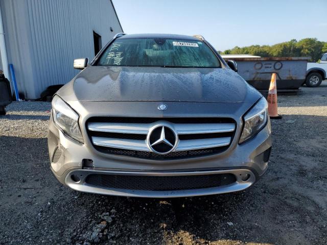 WDCTG4EBXGJ201901 - 2016 MERCEDES-BENZ GLA 250 GRAY photo 5