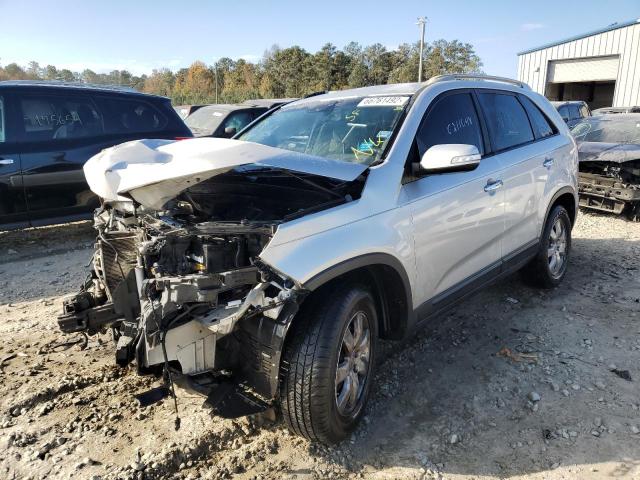 5XYKT3A14BG170478 - 2011 KIA SORENTO BASE SILVER photo 2