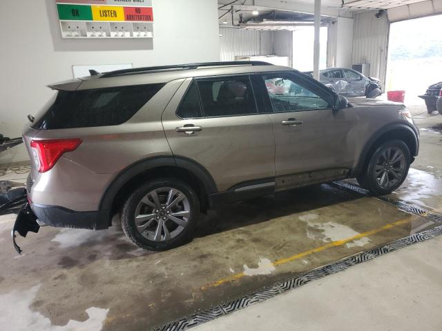 1FMSK8DH3MGC45689 - 2021 FORD EXPLORER XLT 棕色 照片 3