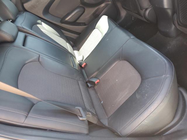 KM8JU3ACXAU109218 - 2010 HYUNDAI TUCSON GLS SILVER photo 11