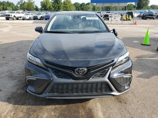 4T1T11AK8PU105559 - 2023 TOYOTA CAMRY SE NIGHT SHADE BLACK photo 5